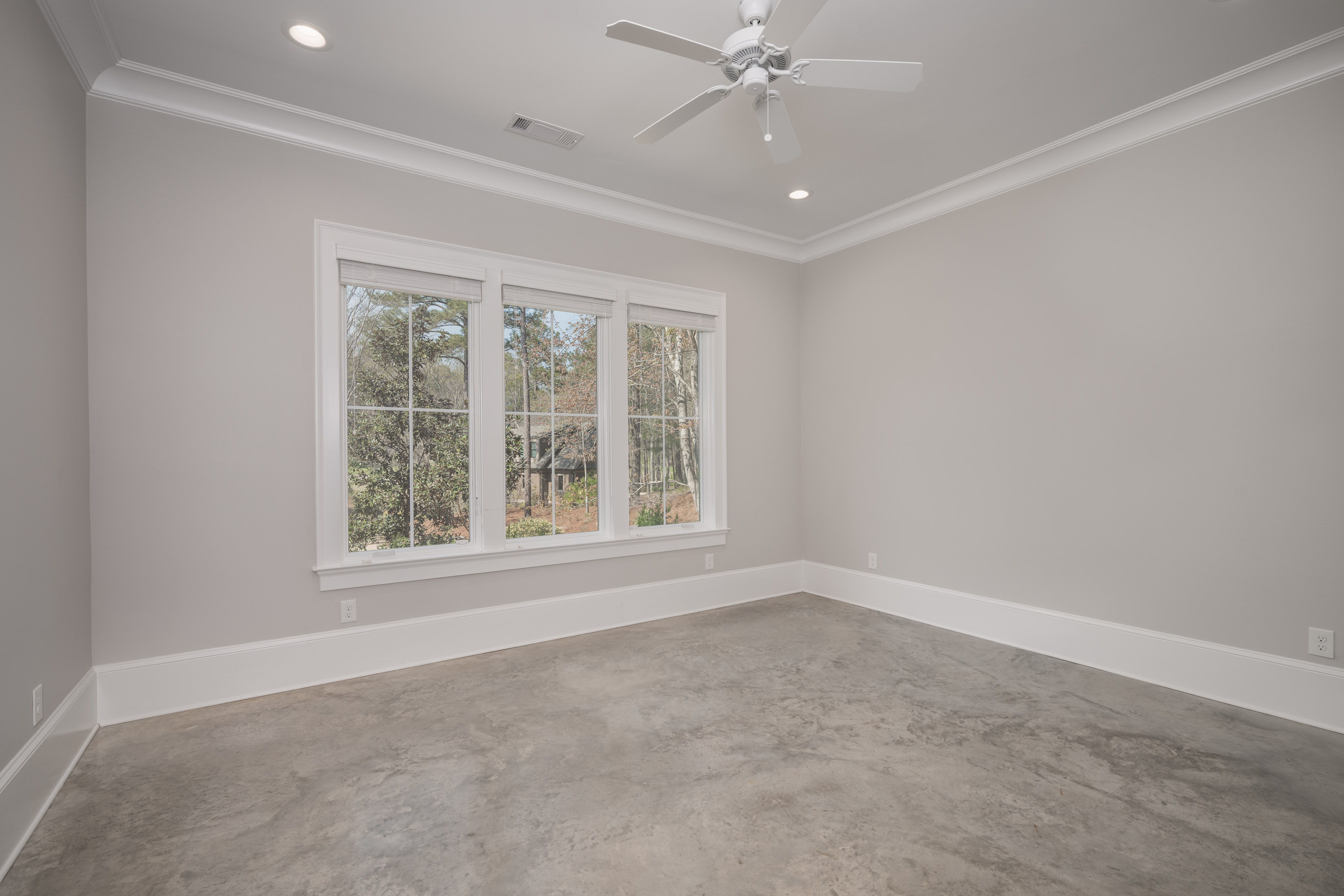 1100 Fox Bend image 56